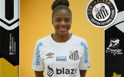 Nicole Charcopa debutó en el Campeonato Brasileirao con el Santos del Rey Pelé