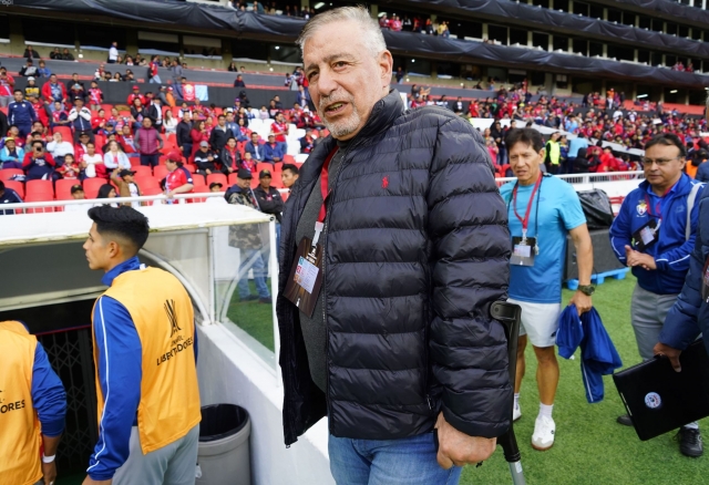 Éver Almeida cuenta las 4 razones por las que lo sacan de Nacional: "¡Me mandan a la guerra con un TENEDOR!"(ENTREVISTA)