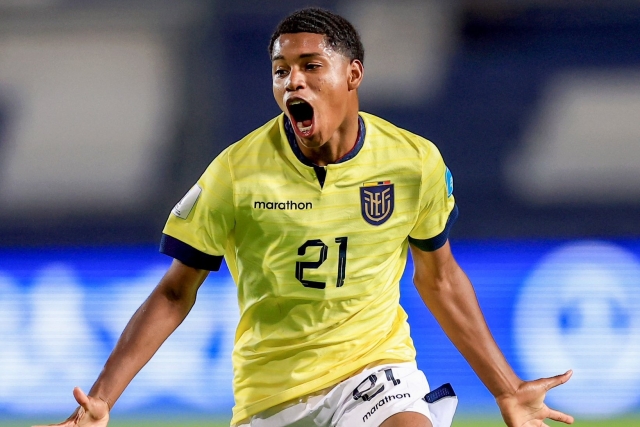 ¡EL CALCIO NOS ESTÁ MIRANDO! Reportan que tres jugadores ecuatorianos son seguidos en Italia