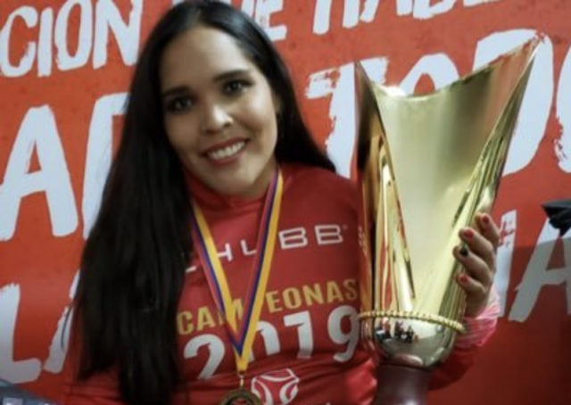 Nataly Villavicencio abordó las problemáticas en D.Cuenca por su campo de entrenamiento y las deudas