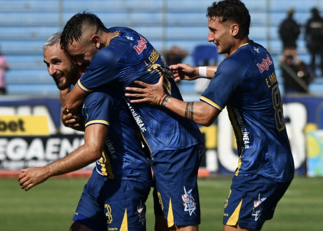 ¡Delfín le pone FIN A LA SEQUÍA consiguiendo con autoridad su primera victoria en la Serie A!
