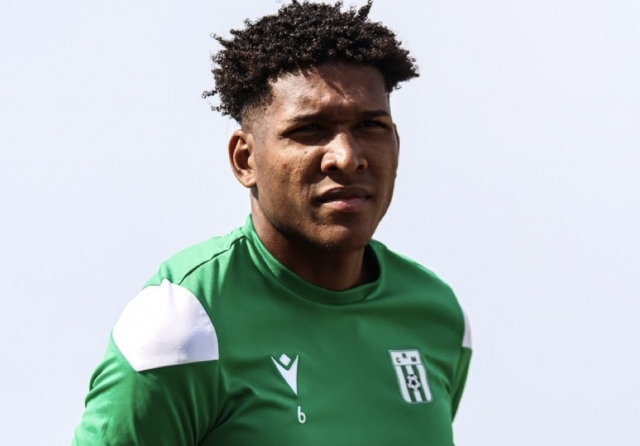 Racing de Montevideo reguló los minutos para Oscar Quiñónez con miras a su juego de Sudamericana