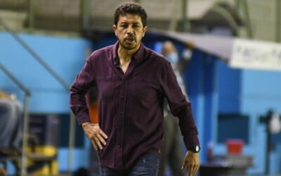 Paúl Vélez será entrenador de Técnico Universitario