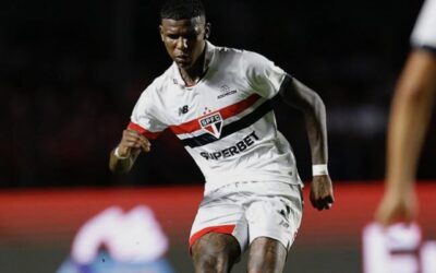 ¿Se defenderá mediante las redes? Robert Arboleda y Sao Paulo debutan en el Brasileirao CON DERROTA