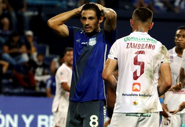 Mushuc Runa puso bus atrás y le amargó la vida a Emelec en el Capwell