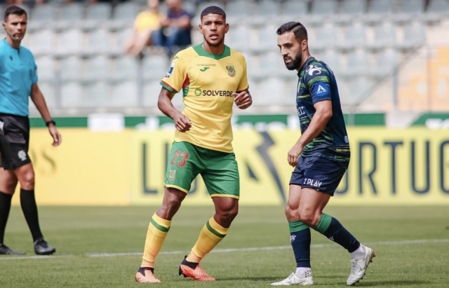 Dos compromisos más y Erick Ferigra entrará en vacaciones con Paços de Ferreira