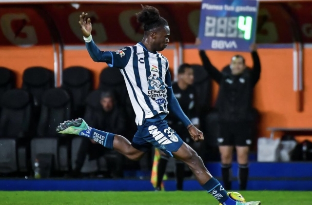 Andrés Micolta vistió de crack y Pachuca al baile de gala de Liga MX tras ser un ABDÓN CALDERÓN