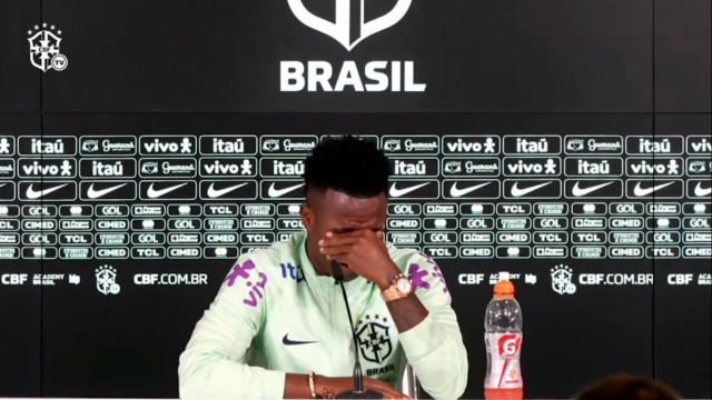 Emotiva rueda de prensa de Vinícius Jr