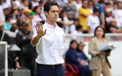 ¡Josep Alcácer le DEJÓ UN RECADO a Fabián Bustos antes del debut de LDU en Copa Libertadores!