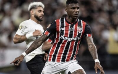 Mal arranque de la Libertadores para el Sao Paulo y Robert Arboleda en Argentina