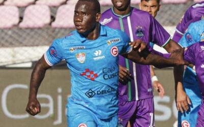 Deportivo Garcilaso tuvo al Kunty Caicedo como puntal en derrota por la Sudamericana