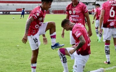 ¡Kendry Páez FROTÓ LA LÁMPARA y Renzo López anotó para que IDV trepe a lo Más Alto!