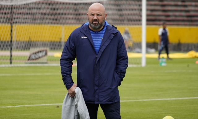 Miguel Loor CREE NO ES IMPAGABLE LA DEUDA DE TV y que los clubes de Liga Pro DEBEN DECIDIR