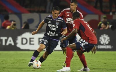 Jairo Vélez volvió A SOLTAR MAGIA para tratar de avivar las esperanzas de César Vallejo