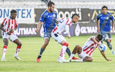 Técnico Universitario amargó a Emelec en el Bellavista en el debut de Paúl Vélez