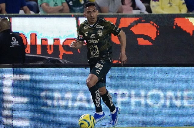 Atlas y León les dieron papeles muy secundarios a Jordy Caicedo y Ángel Mena