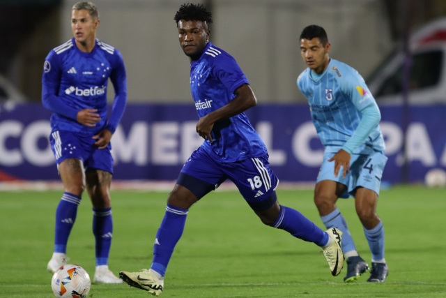 ¡SIN TRICOLORES! RB Bragantino y Cruzeiro ganaron sufriendo por la Sudamericana