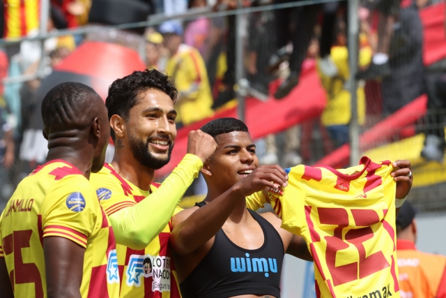 Aucas marañón y líder de la Liga Pro