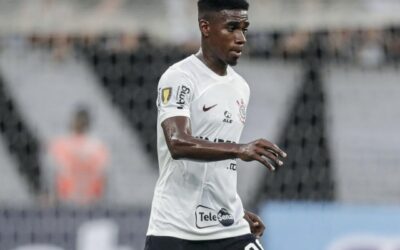 Félix Torres OBLIGADO A UNA PESADILLA en el mítico Maracaná junto a Corinthians