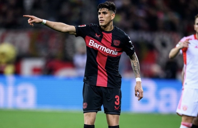 ¡Piero Hincapié elegido en el Equipo de la Temporada del FC24!