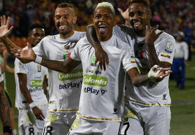 Billy Arce metió BOMBAZO y Once Caldas SUEÑA CON SU QUINTA ESTRELLA
