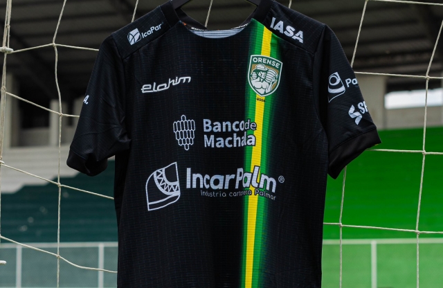 Armadura 100% Orense como el amor del club, para toda la gente de El Oro