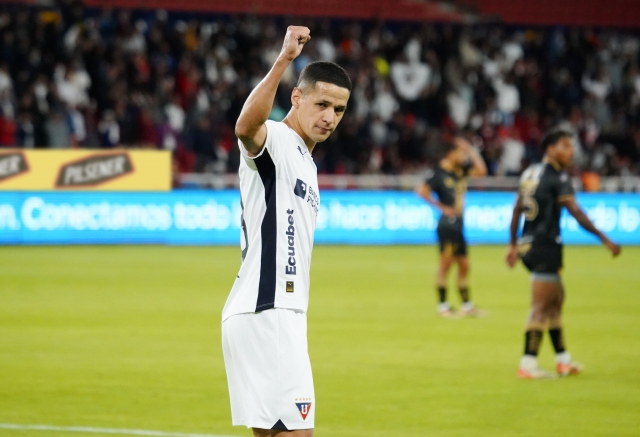 La Demostración de Compromiso de Alex Arce con LDU antes de la Fecha 9