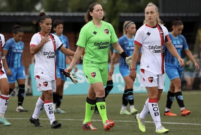 Ivanna Macías dio batalla aparte, que no evitó que a Newells se le escape la derrota