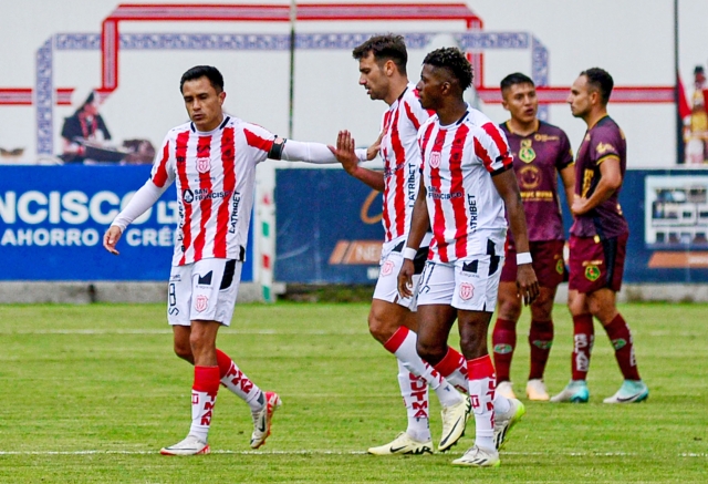 Técnico Universitario dijo presente con remontada para un ¡PARTIDAZO EN ECHALECHE!