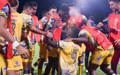 Dulce debut del Delfín SC en la Copa Sudamericana y como visitante en Tarija