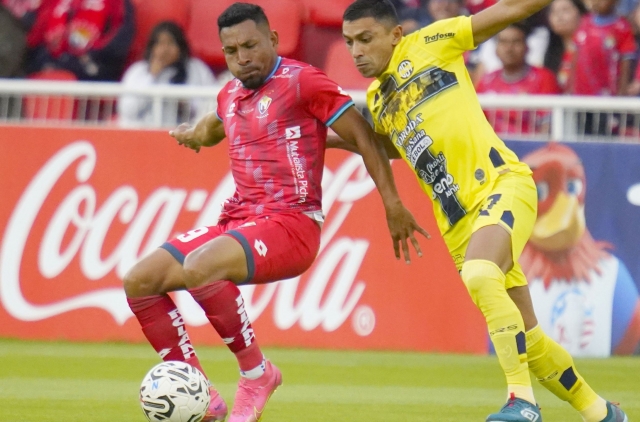 ¿SERÁ QUE LO LOGRAN EN ABRIL? Marco Pazos explica qué falta en El Nacional para acabar de inscribir
