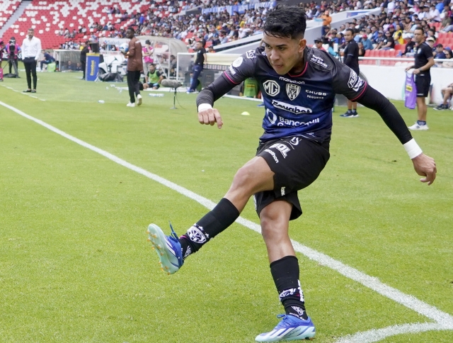 ¡IDV igualó fuerzas con un Candidato a Pelear la Primera Etapa!