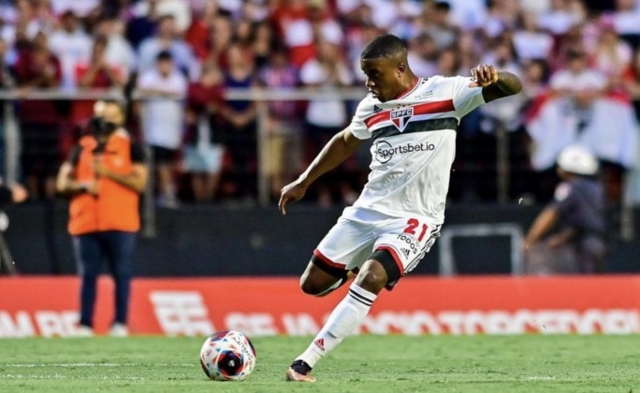 “¡Jhegson Méndez es un jugador que TRANQUILAMENTE se puede adaptar al ESTILO de LDU!”