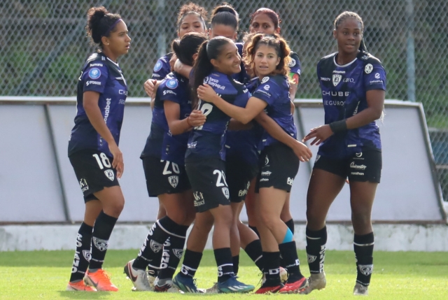 ¡POTENCIAS TOMAN CONTROL! Dragonas IDV y Barcelona ya mandan en la Superliga