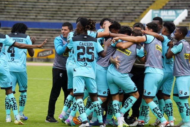 UN VERDADERO GOLAZO puso la alegría en Cumbayá FC para cortar una mala racha de cuatro partidos