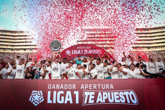 HAZAÑA A LO BUSTOS para Universitario, flamante campeón del Apertura 2024 del Perú