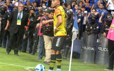 ¡Dan a conocer el tiempo en el que Joao Rojas regresaría a las Canchas!