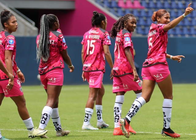 Dos de las potencias despertaron en la tercera fecha de la Superliga Femenina
