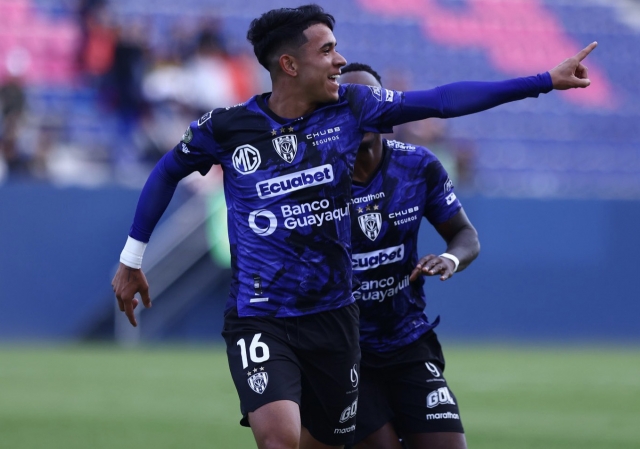 ¡Kendry Páez apareció como Héroe con un GOLAZO FANTÁSTICO para rescatar a IDV!